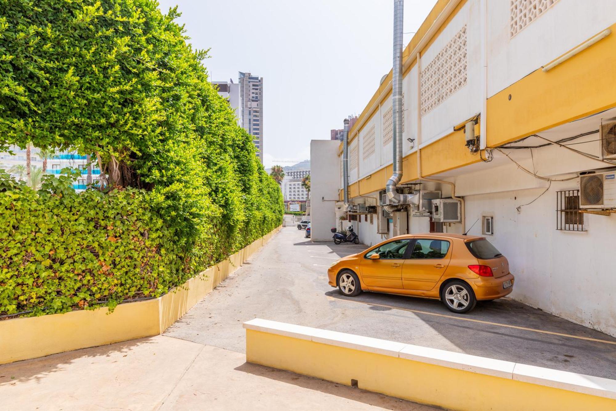 Queen Benidorm Exterior foto